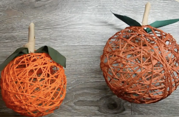 finished yarn pumpkins